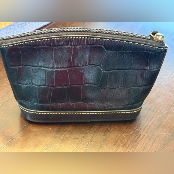 Dooney & Bourke Croc-Embossed Leather cosmetic Pouch Brown - Picture 14 of 15